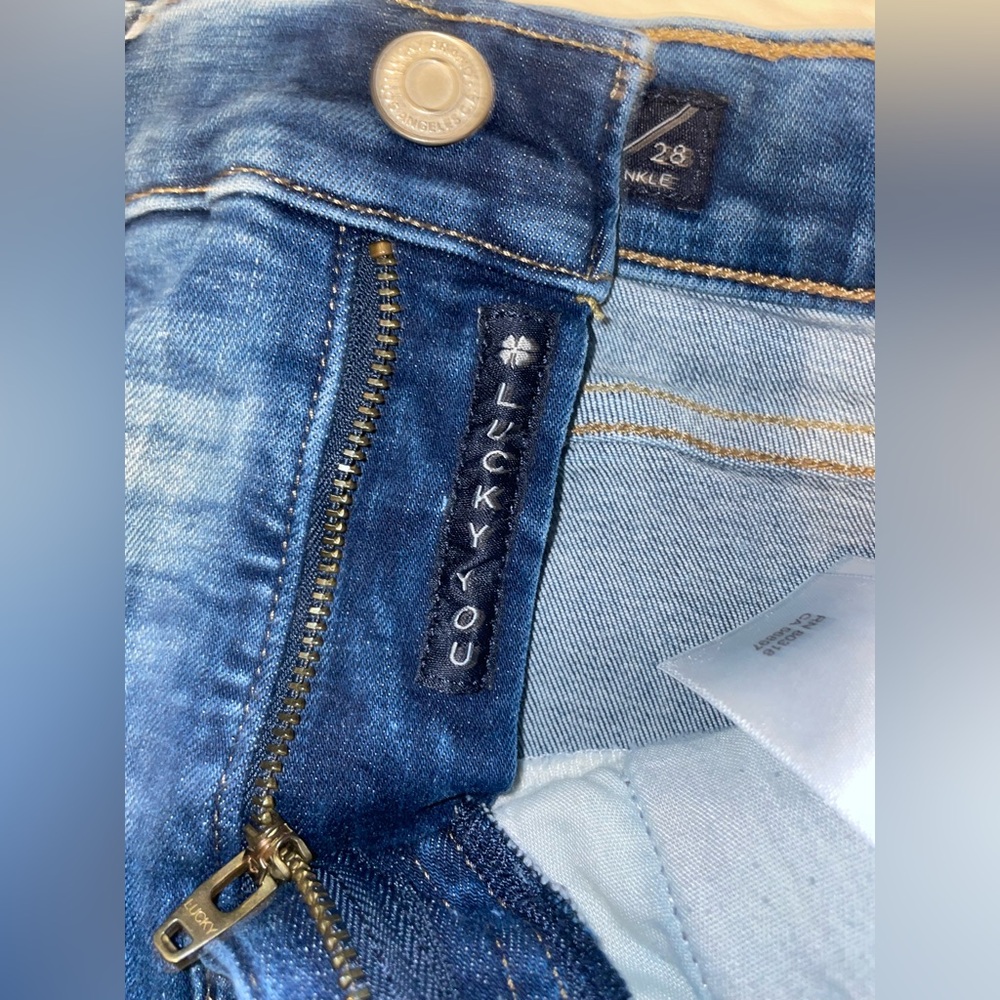 New Without Tags Lucky Brand Mid Rise Skinny Ava Blue Jeans *make offers* - Picture 6 of 8